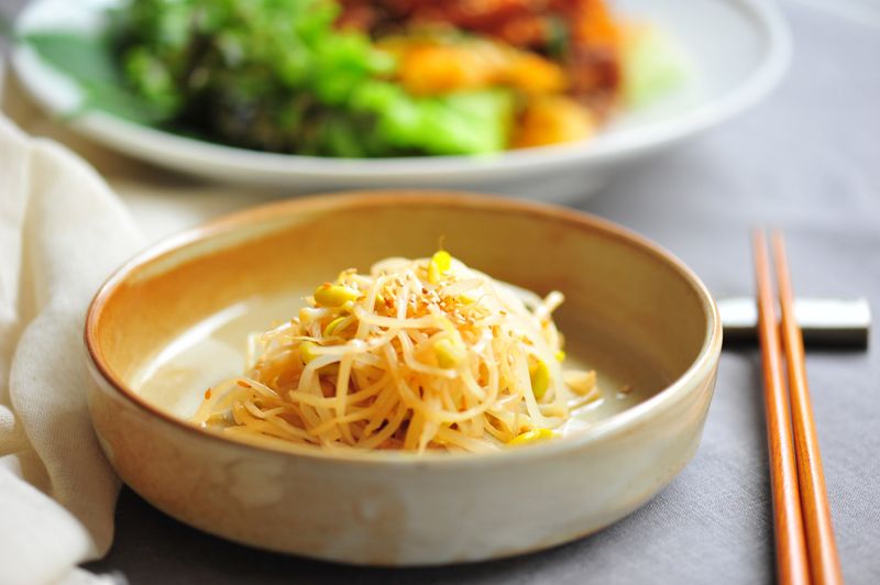 涼拌豆芽