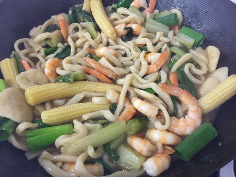 日式炒烏龍麵
