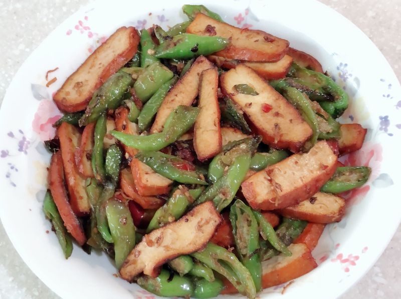 糯米椒炒豆乾