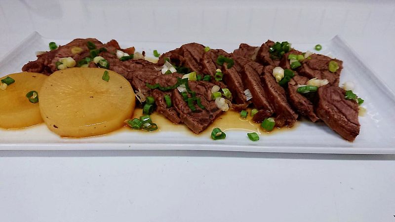 燉牛腱