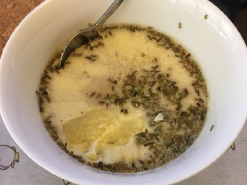 迷迭香蒸蛋