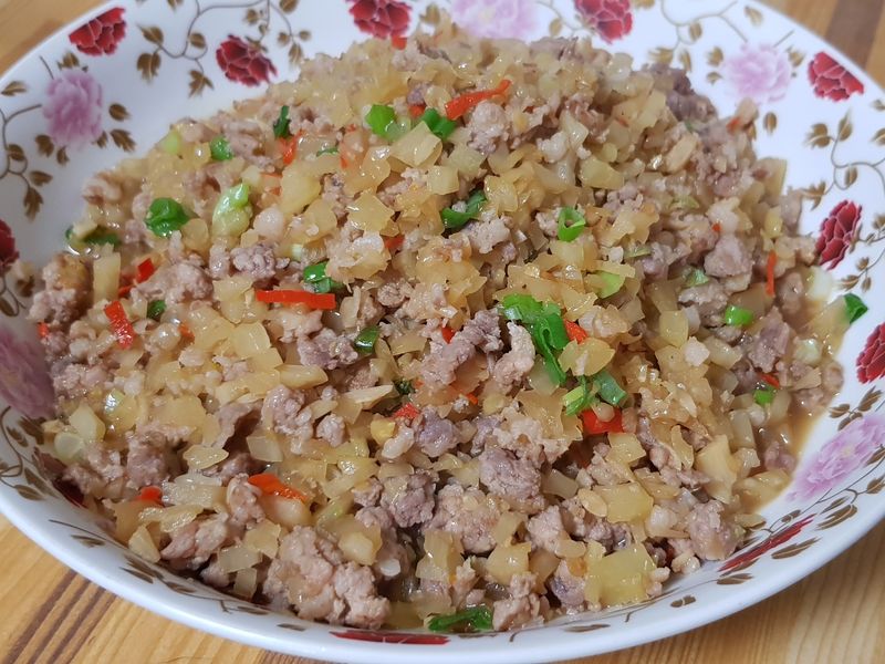 酸菜肉末