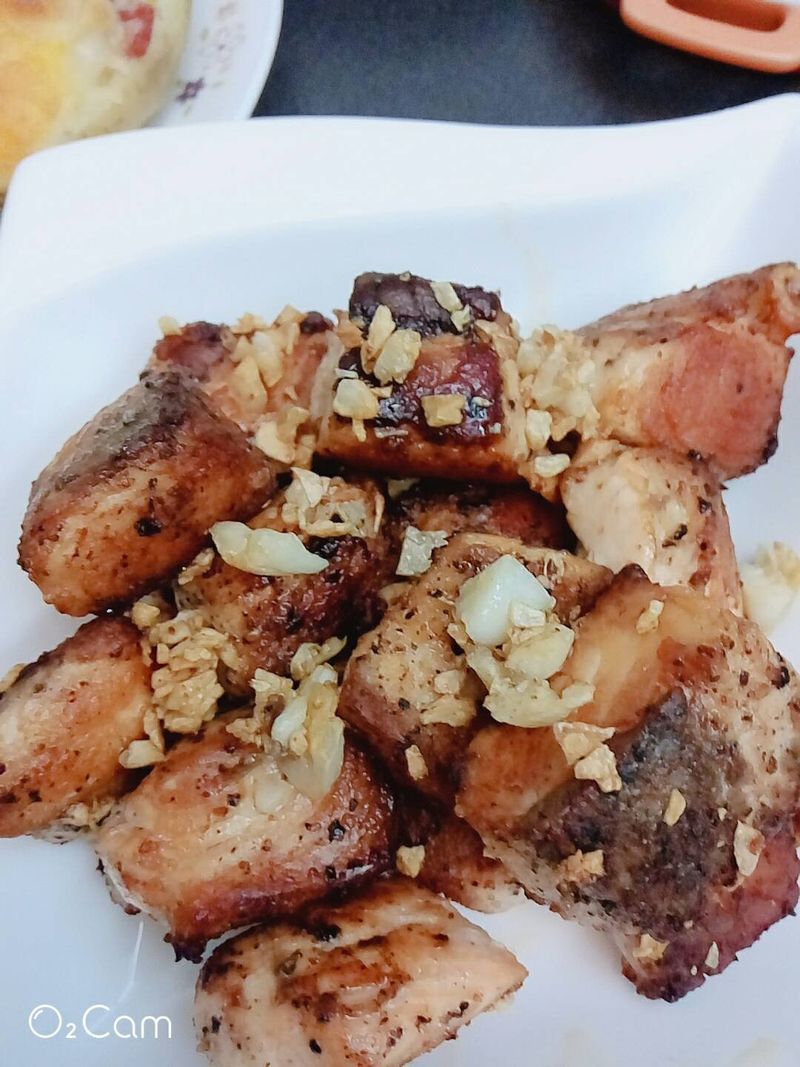 ～椒鹽鮭魚～
