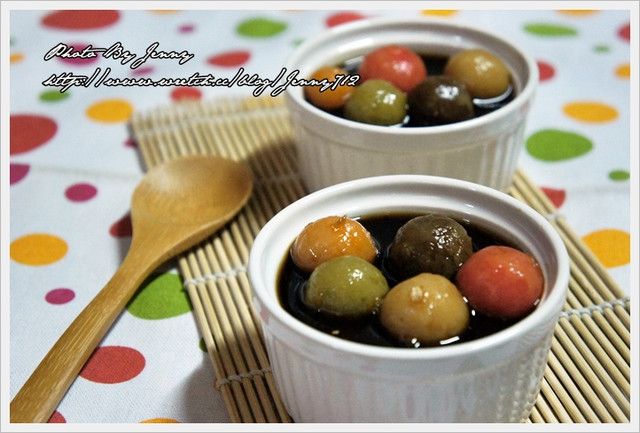 黑糖薑汁五彩湯圓