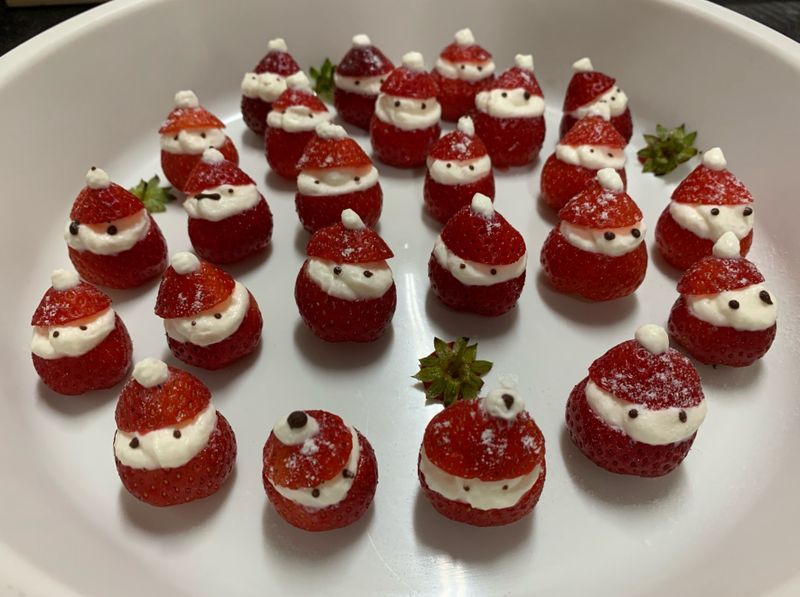 聖誕老人草莓🍓過年慶團圓👪