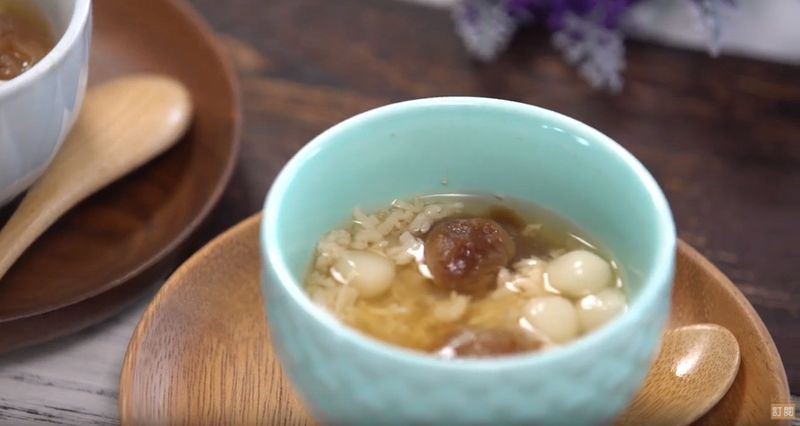 黑糖酒釀蛋湯圓