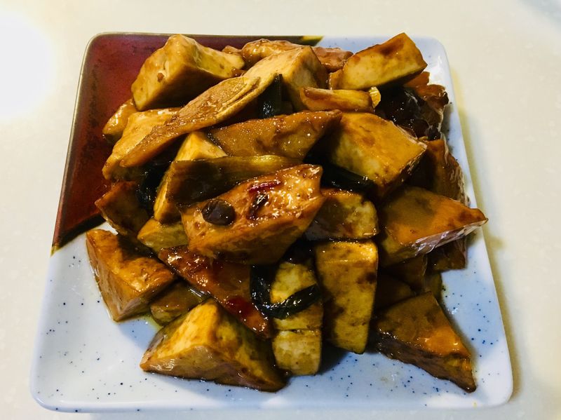 豆瓣醬滷豆乾