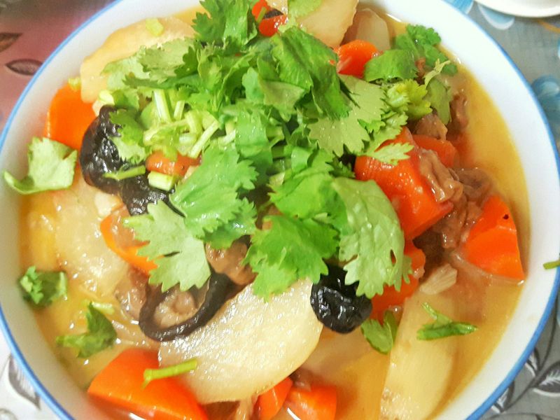 麵筋滷蘿蔔