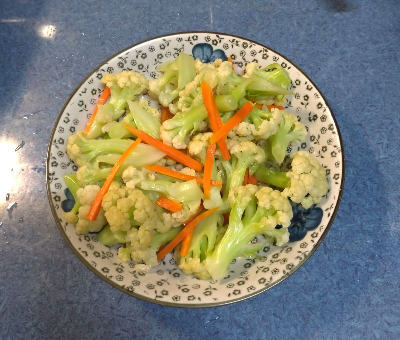 家常炒花椰菜