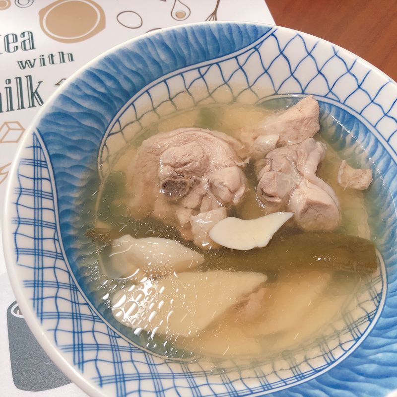 剝皮辣椒雞