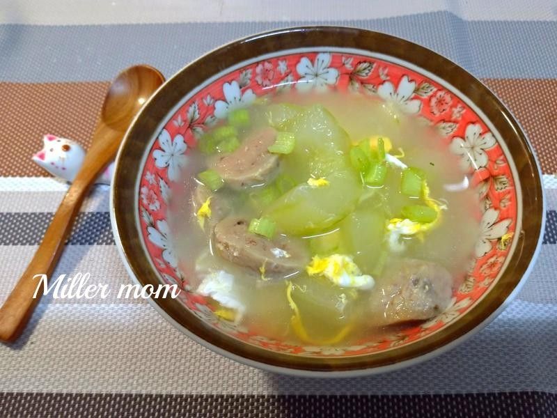 大黃瓜貢丸蛋花湯