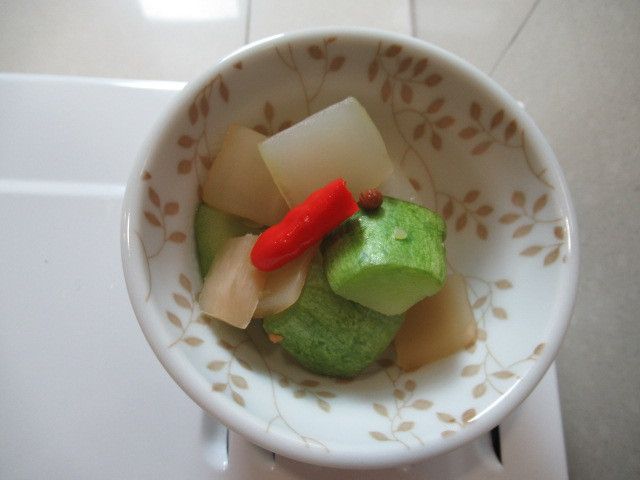 香辣榨菜莖