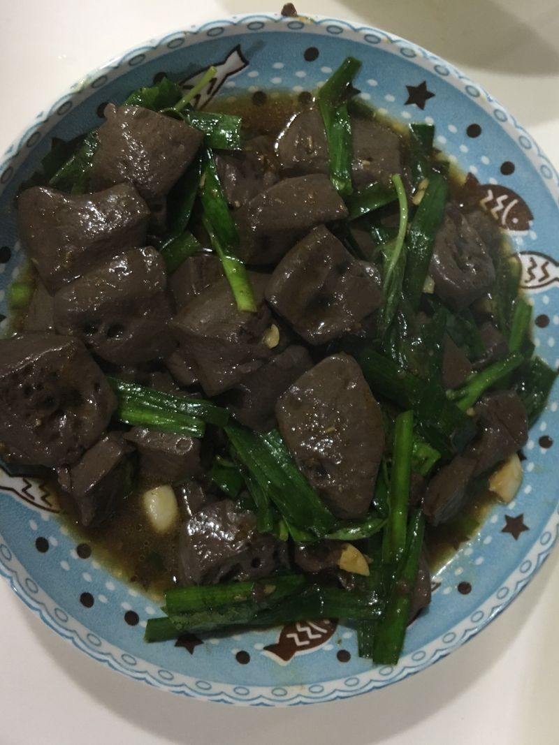 沙茶鴨血