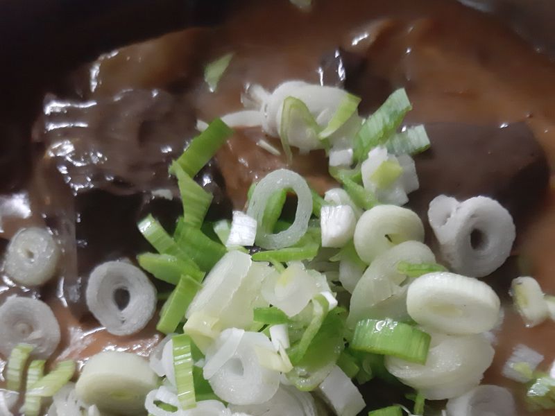 麻辣鴨血