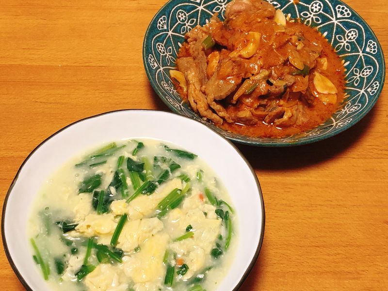 泡菜炒豬