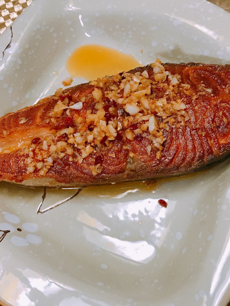 香蒜鮭魚