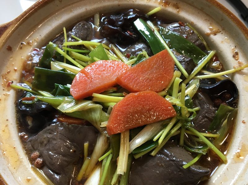 麻辣鴨血