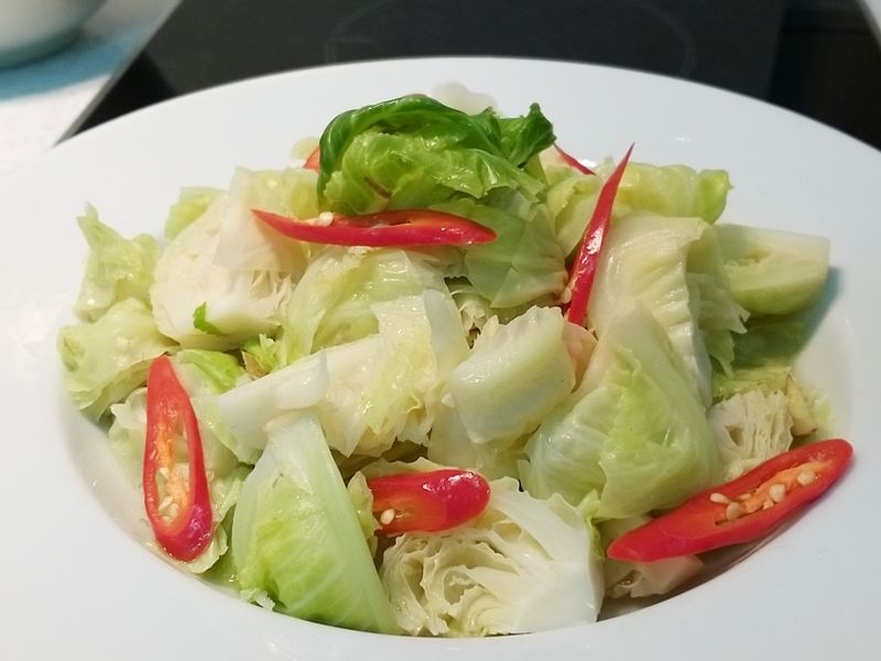 清炒高麗菜心
