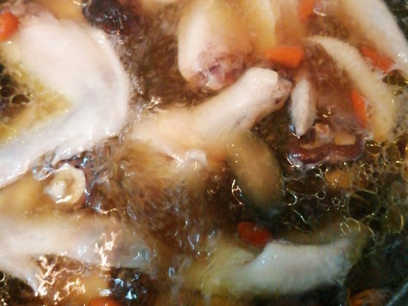 雞翅陰瓜雞湯