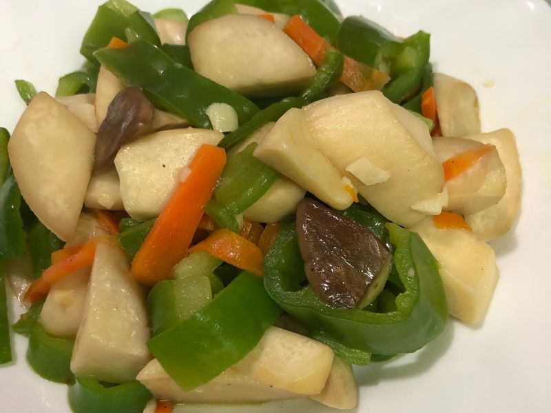 杏鮑菇炒青椒