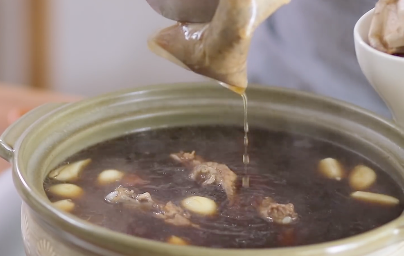 肉骨茶湯