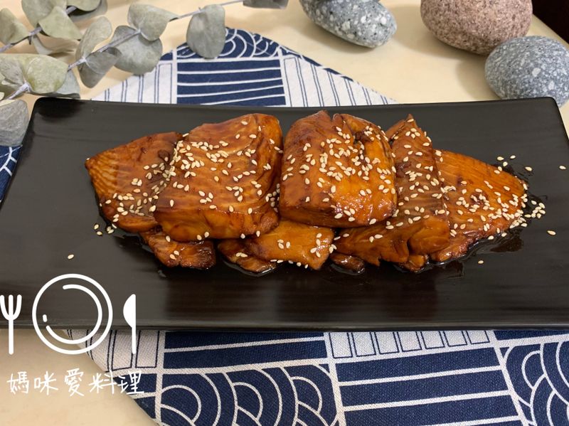 蒲燒鯛魚