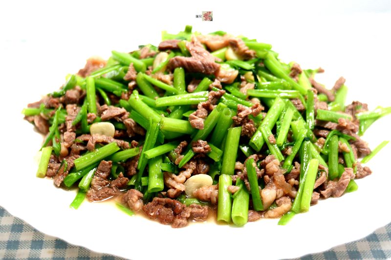 空心菜梗炒牛肉