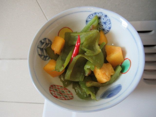 尖椒鮮黃桃