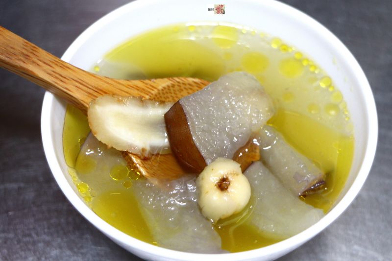 水梨雞湯