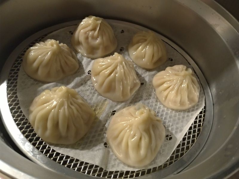 雞湯湯包