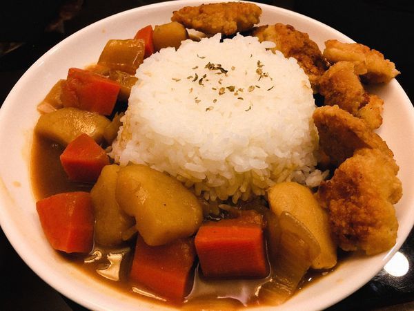 唐揚炸雞咖哩飯