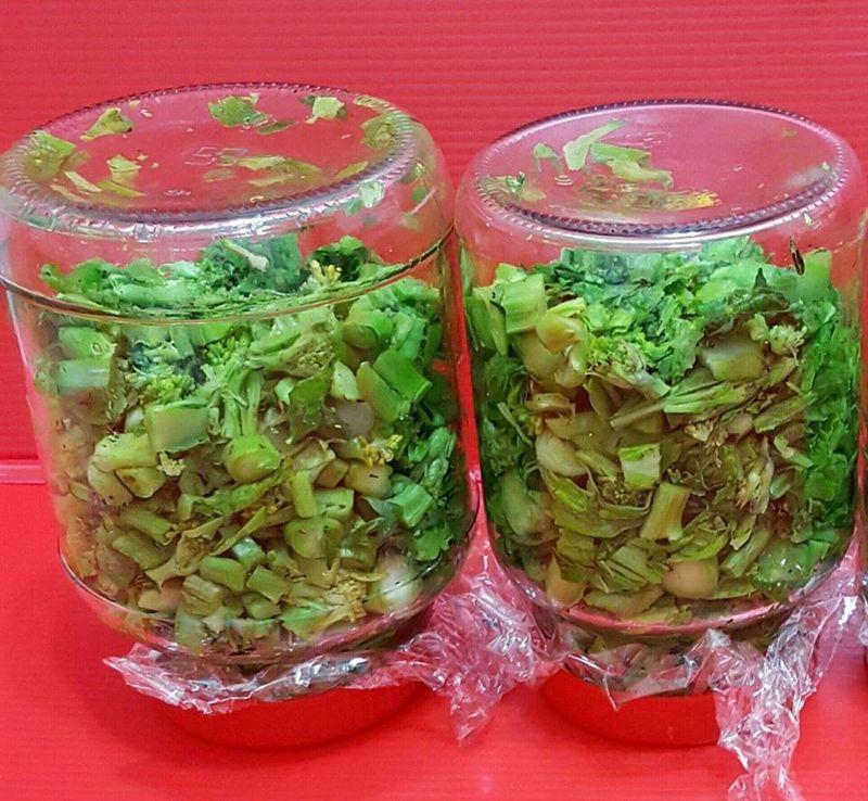 眼淚衝菜