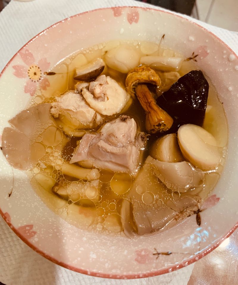 巴西蘑菇雞湯
