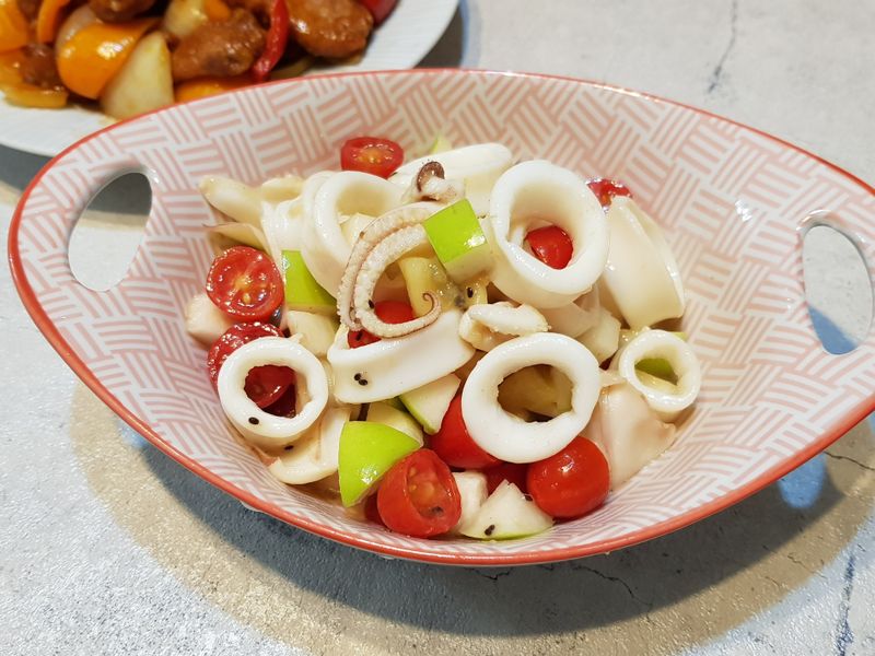 果淳中卷拌水果沙拉