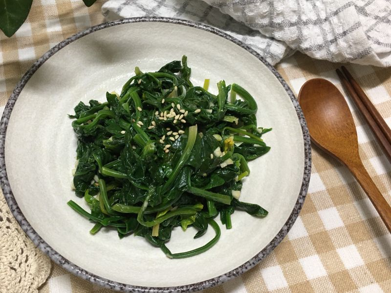 韓式涼拌菠菜(시금치무침)