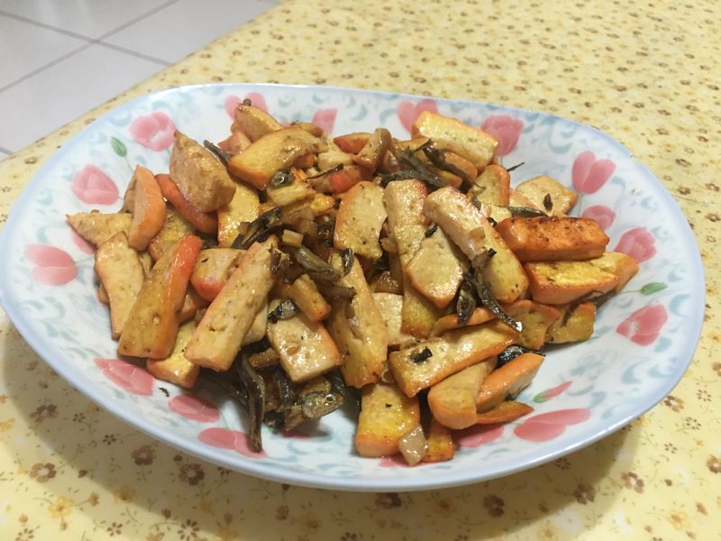小魚干炒豆乾