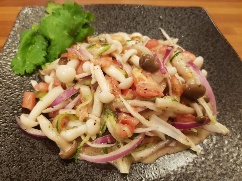 涼拌胡麻雙菇