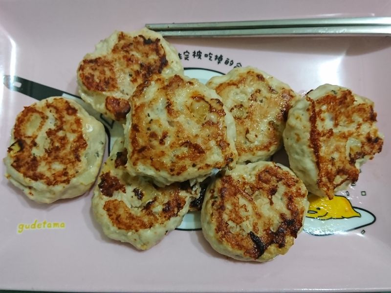 雞肉餅