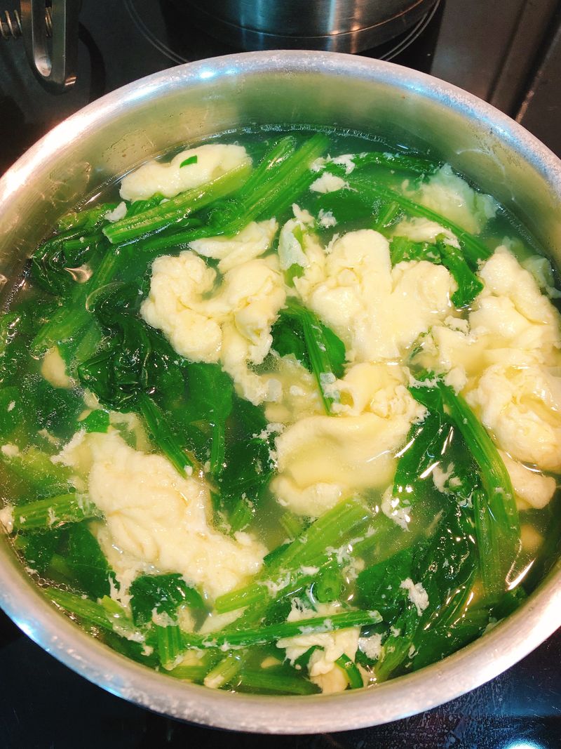 菠菜蛋片湯