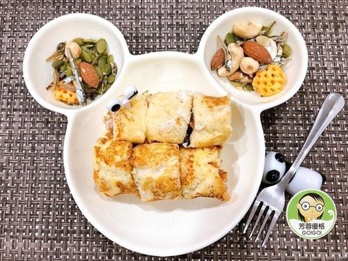 雞肉鬆吐司卷