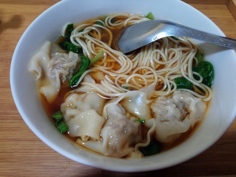 鮮蝦餛飩
