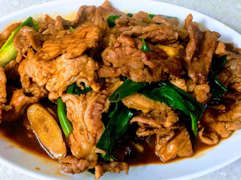 蔥燒肉片