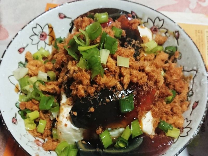 皮蛋豆腐