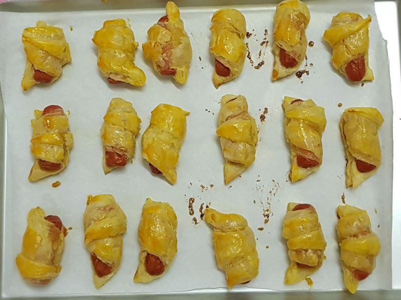 起酥熱狗捲