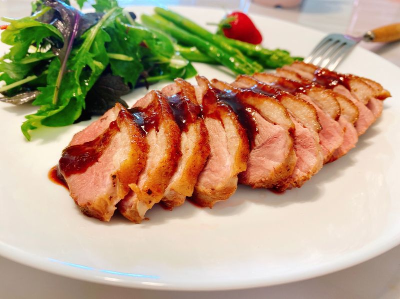 嫩煎鴨胸肉