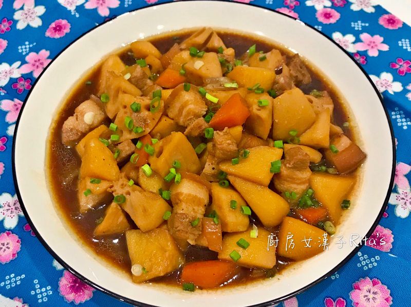 馬鈴薯蓮藕燉肉
