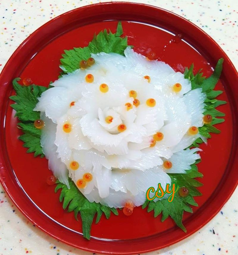 軟絲生魚片