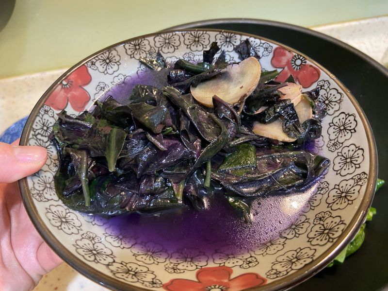 清炒薑片紅菜