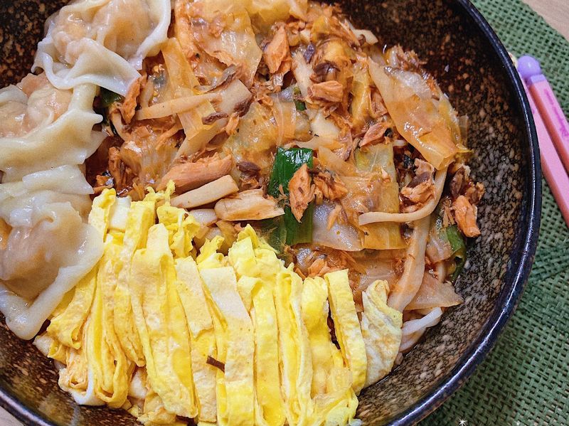 番茄鯖魚麵麵