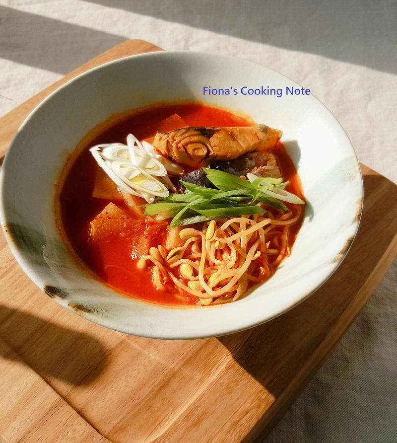 辣燉蘿蔔鯖魚